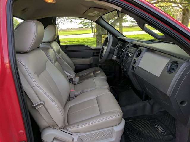 2009 Ford F-150 4x2 XL 2dr Regular Cab Styleside 8 ft. LB